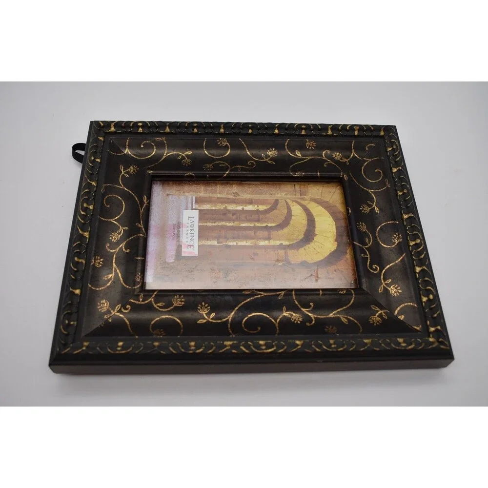 LAWRENCE FRAMES Carved Antique Bronze Photo Picture Frame 4 X 6 Photos used